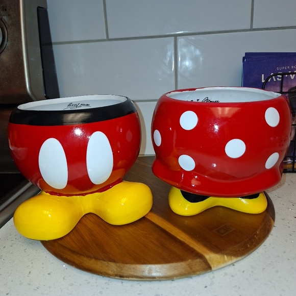 Disney Other - MICKEY AND MINNIE PLANT PLANTERS WITH ENGRAVED SIGNATURE!!!